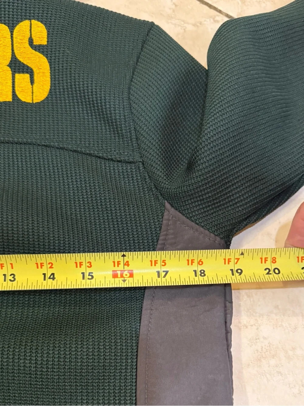 NFL Apparel Green Bay Packers Fleece Lined Woven 1/4 Zip Pullover Juniors Size L